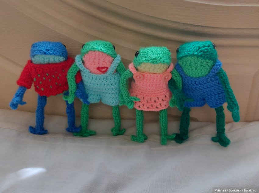 Лягухи — Вязаные игрушки и амигуруми: крючком