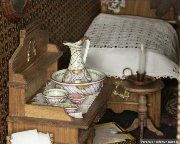 Антикварные туалетные столики для кукол (фото 8)