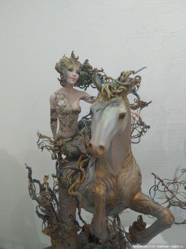 Мой первый бал или история в лицах👩‍🦳👩‍🦰👱