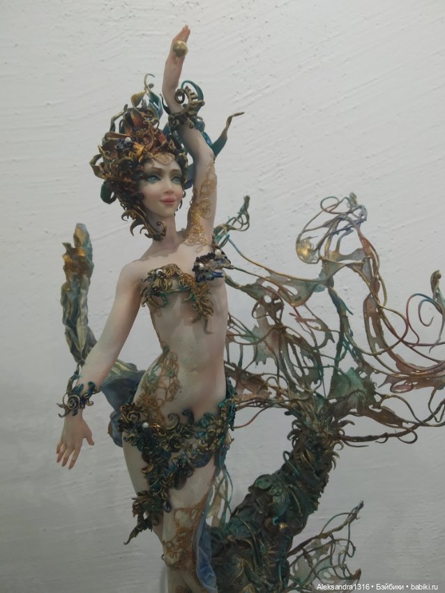 Мой первый бал или история в лицах👩‍🦳👩‍🦰👱