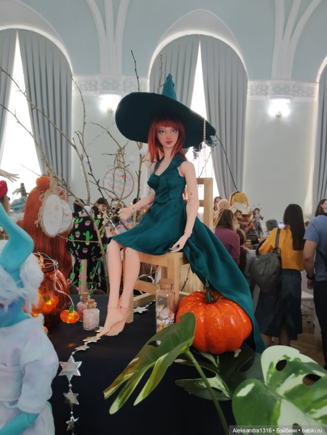 Мой первый бал или история в лицах👩‍🦳👩‍🦰👱