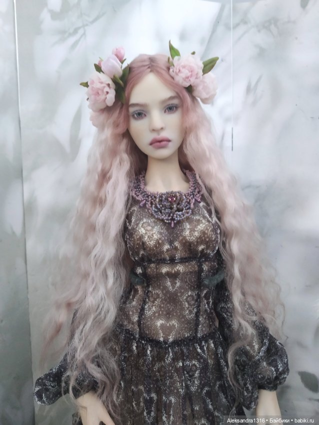 Мой первый бал или история в лицах👩‍🦳👩‍🦰👱