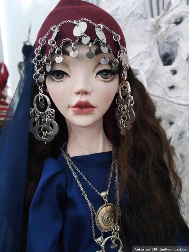 Мой первый бал или история в лицах👩‍🦳👩‍🦰👱