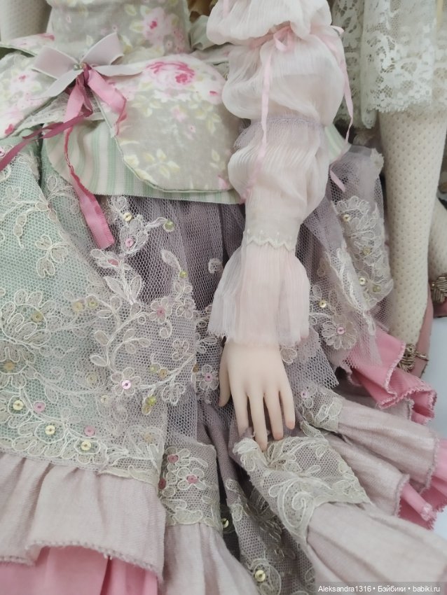 Мой первый бал или история в лицах👩‍🦳👩‍🦰👱