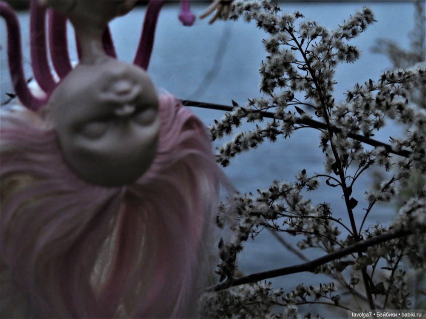 Безликая Горгона в поздней осени