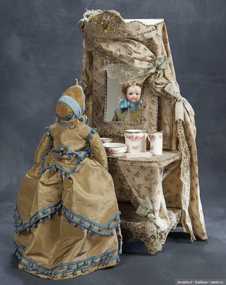 Антикварные туалетные столики для кукол продолжение (фото 2)