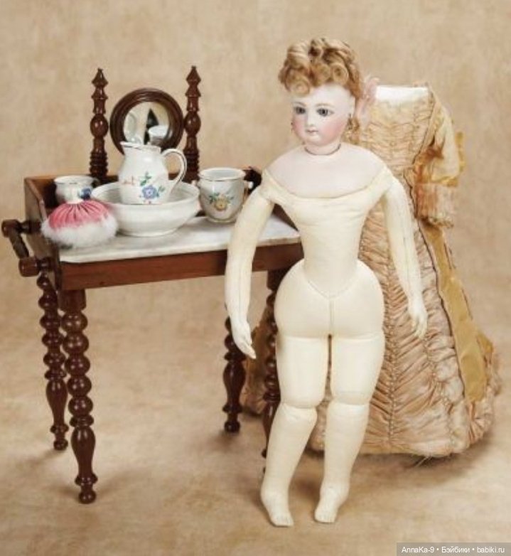 Антикварные туалетные столики для кукол продолжение (фото 8)