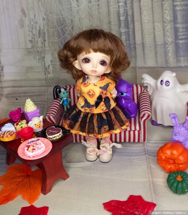 Хэллоуин - наряжаются все