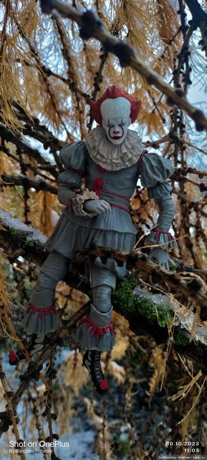 Пеннивайз в своём репертуаре 🎈 (фото 10)