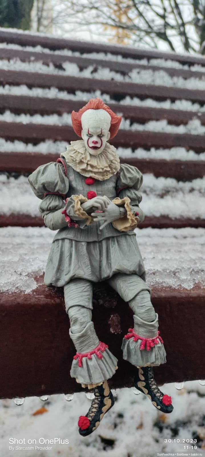 Пеннивайз в своём репертуаре 🎈 (фото 3)