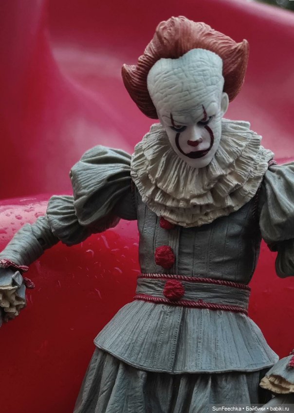 Пеннивайз в своём репертуаре 🎈 (фото 9)