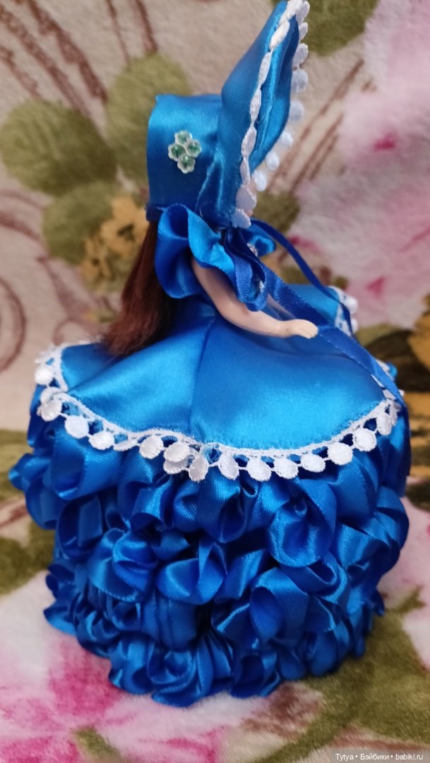 Куколка в оттенках Гжели — Одежда и обувь для кукол своими руками: фото