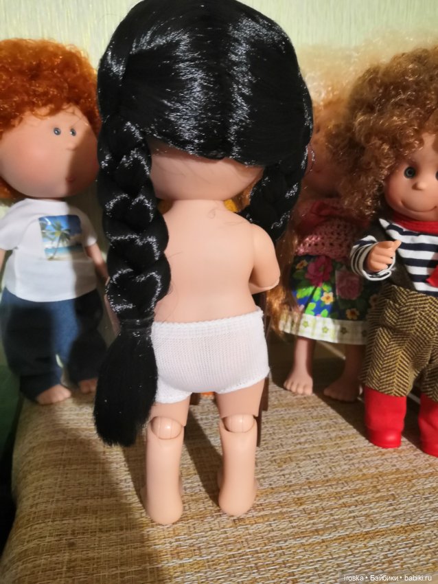 Чернявка — Куклы Nines d'Onil (Нинес): Миа (Mia) (фото 4)