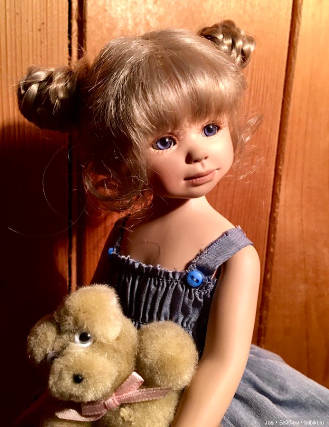 Голубоглазая Alia от Gabriele Muller 2009