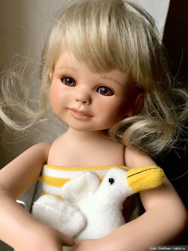 Голубоглазая Alia от Gabriele Muller 2009