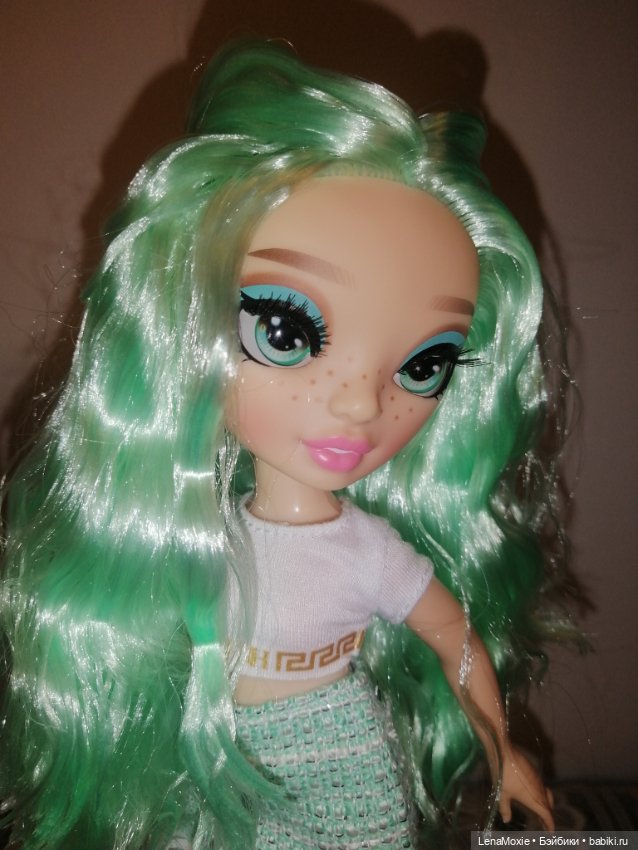 Мои куклы Rainbow high - Дафна Минтон
