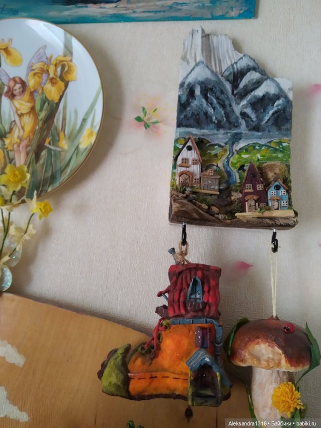 Мне три годика — Коллекции игровых кукол (Playline): фото полок