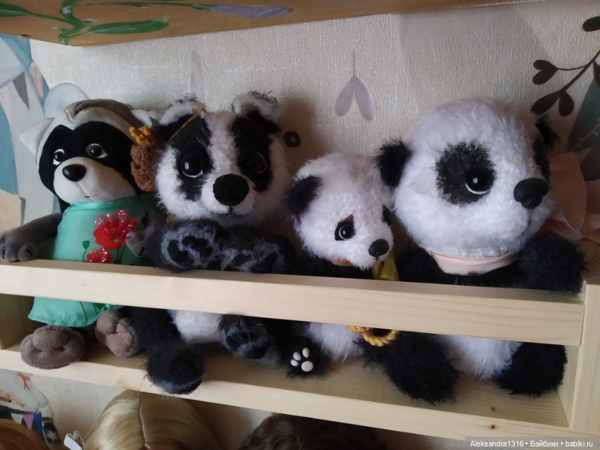 Мне три годика — Коллекции игровых кукол (Playline): фото полок