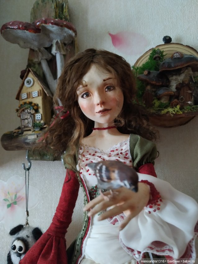 Мне три годика — Коллекции игровых кукол (Playline): фото полок (фото 2)