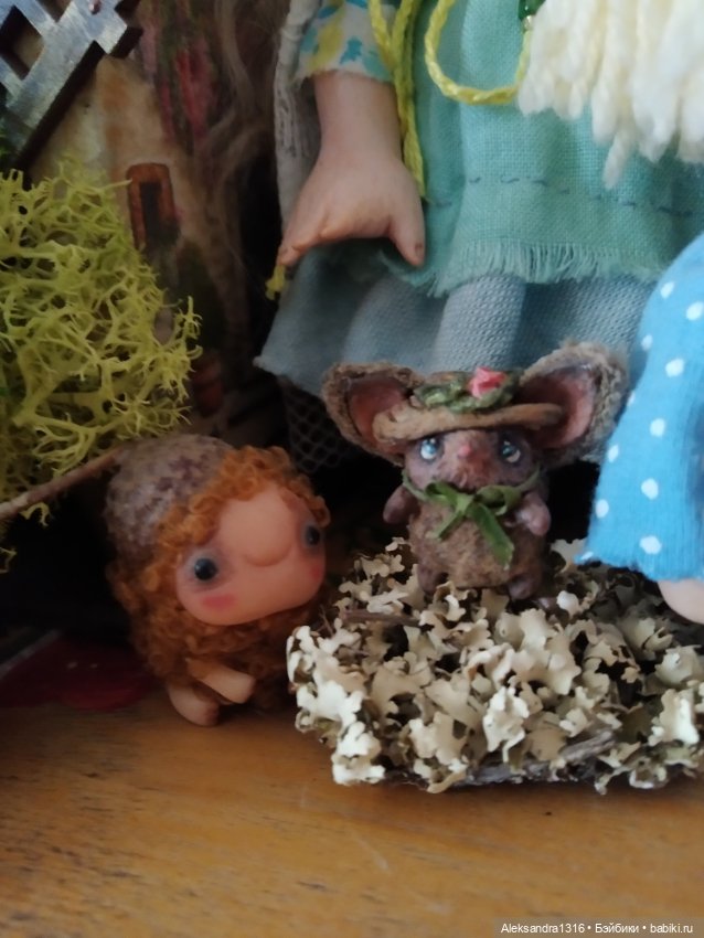 Мне три годика — Коллекции игровых кукол (Playline): фото полок