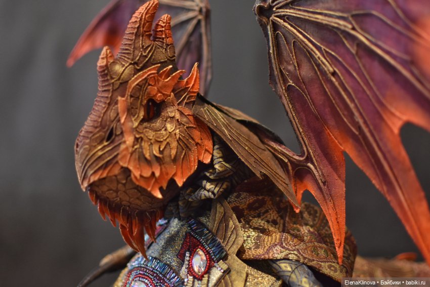 НЕстрашные сказки: лисы, люди и другие животные