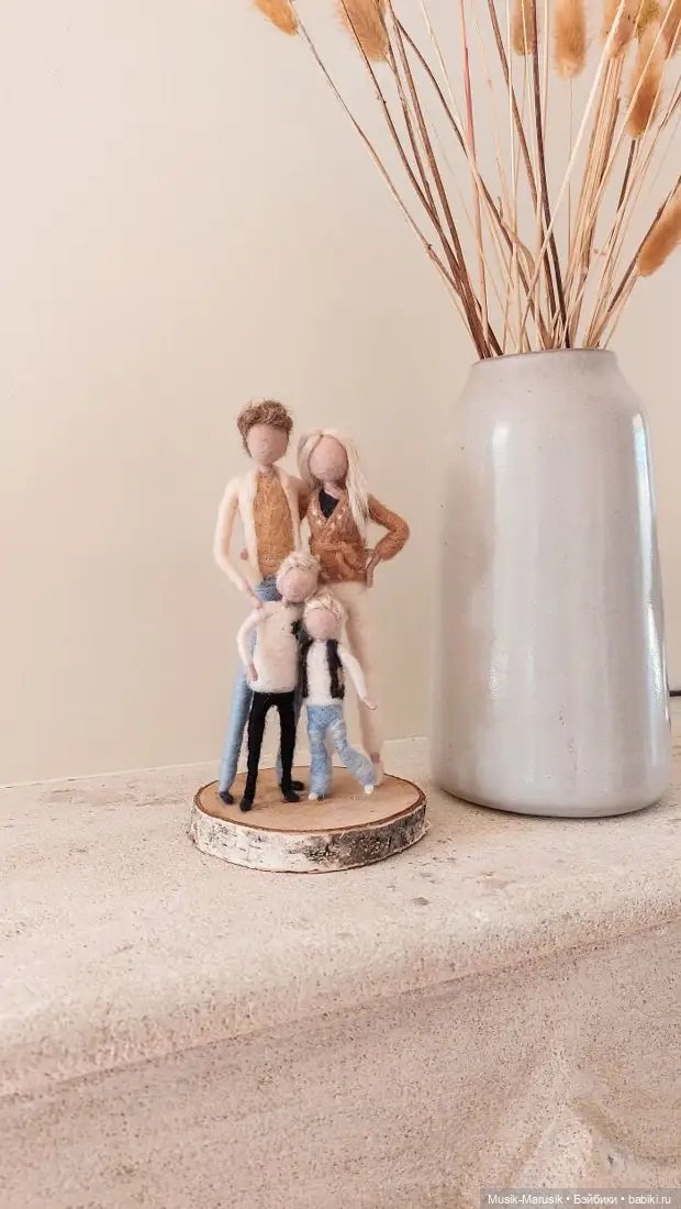 Художница из Нидерландов воссоздает волшебные моменты из жизни с помощью шерсти (фото 6)