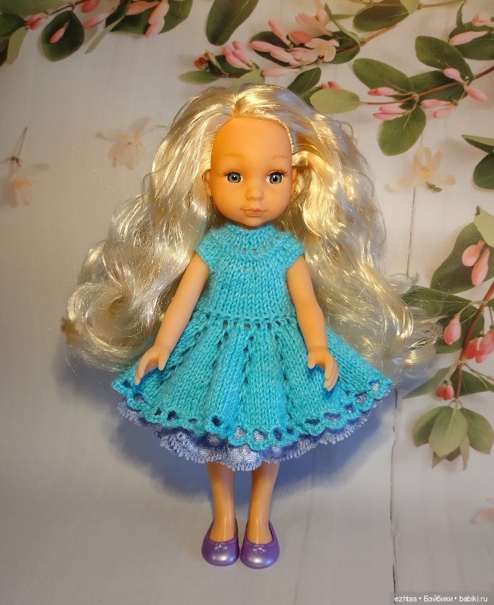 Новая девочка Лиза в «голубой бирюзе»