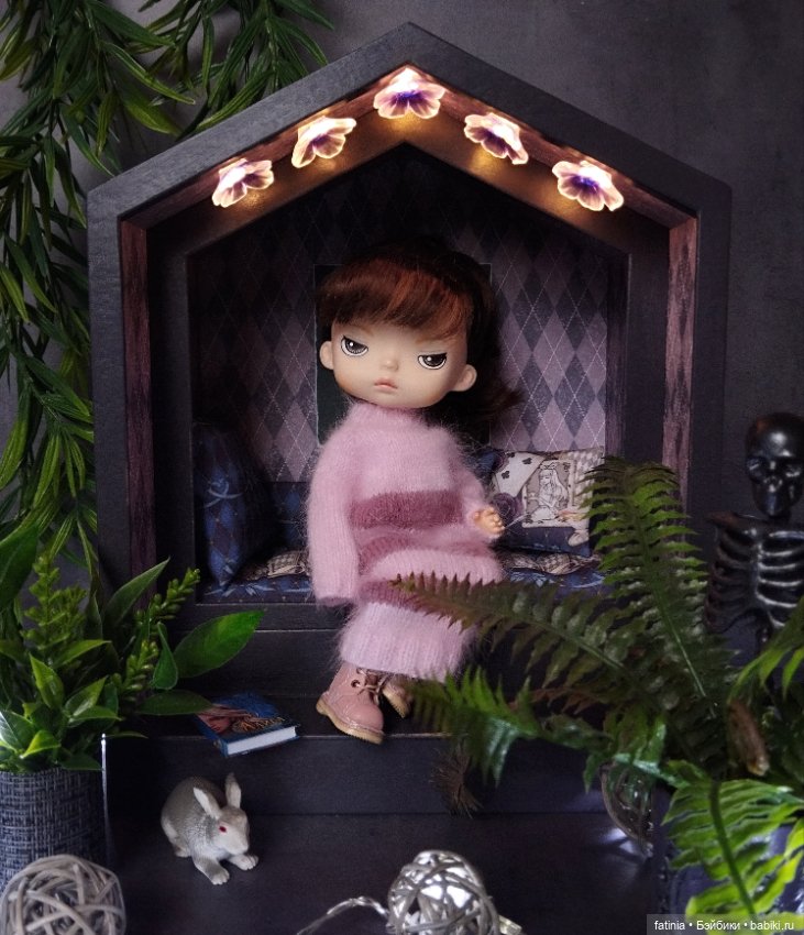 И вновь тема Алисы 🖤 немножечко криповая