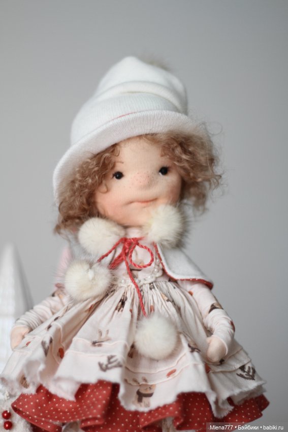 Сашенька - интерьерная кукла (фото 3)