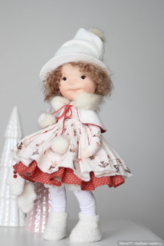 Сашенька - интерьерная кукла (фото 4)