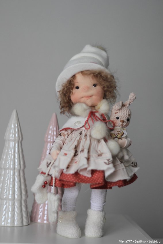 Сашенька - интерьерная кукла (фото 7)