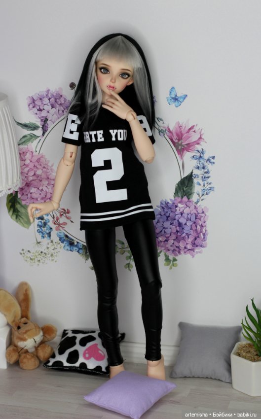 Моя Minifee Maya примеряет два образа (фото 2)