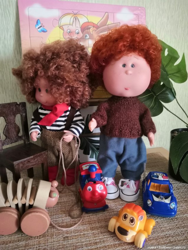 Рыжики — Куклы Nines d'Onil (Нинес): Миа (Mia) (фото 4)