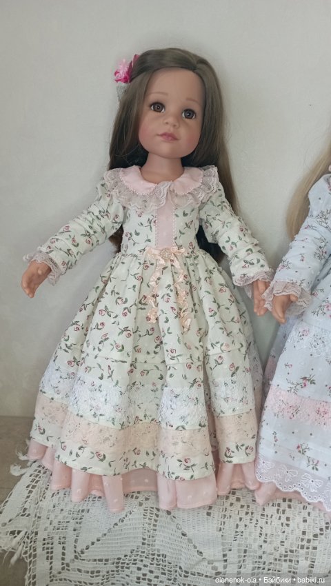 Праздничные платья из батиста (фото 6)