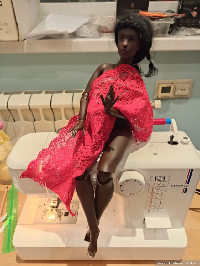 Маленькое красное платье — Одежда и обувь для кукол своими руками: фото