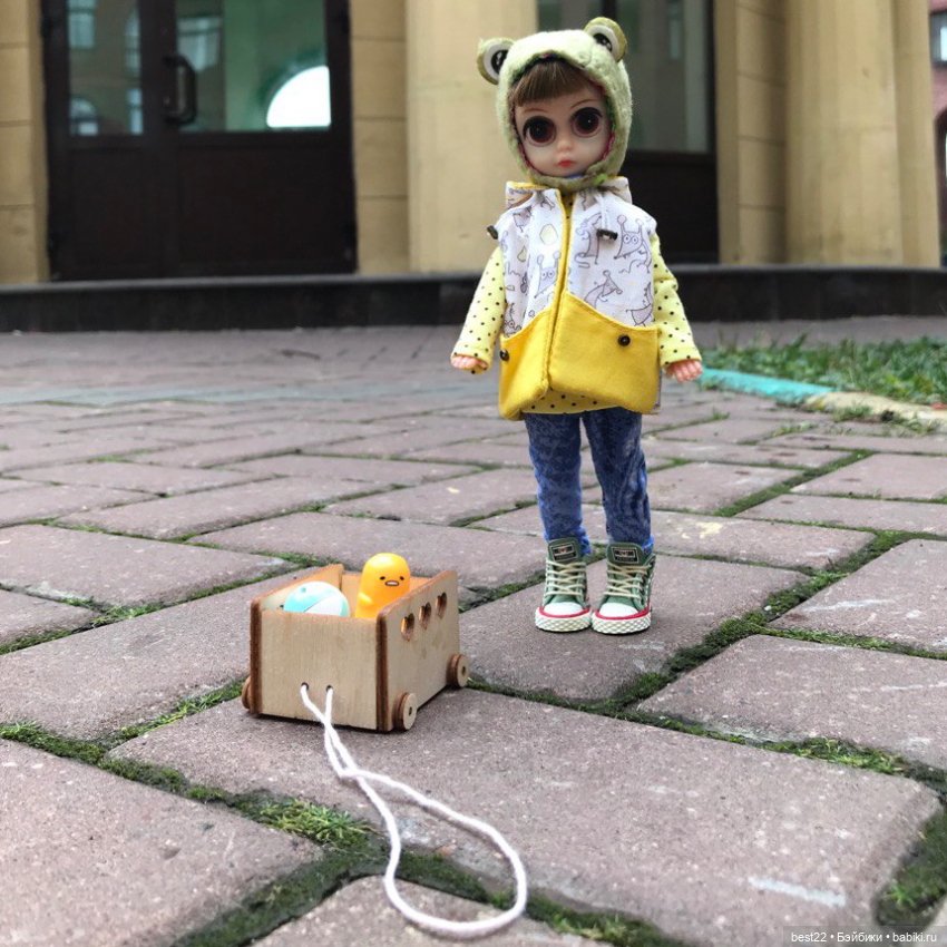 Susie Sad Big Eyes — Игровые куклы разных производителей (Разное): редкие бренды