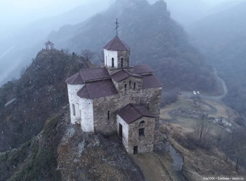 Осенние прогулки. Дорога к храму 1ч (фото 2)