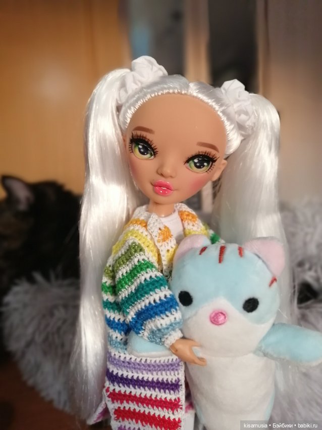 Вязаная радуга — Одежда и обувь для кукол своими руками: фото