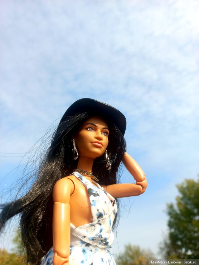 Песня цыганки — Куклы Barbie (Барби): Looks (фото 7)