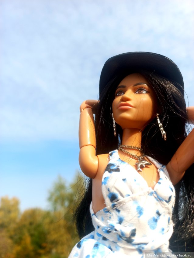 Песня цыганки — Куклы Barbie (Барби): Looks (фото 5)