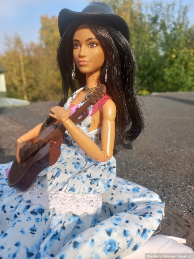 Песня цыганки — Куклы Barbie (Барби): Looks