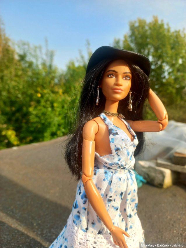 Песня цыганки — Куклы Barbie (Барби): Looks (фото 8)