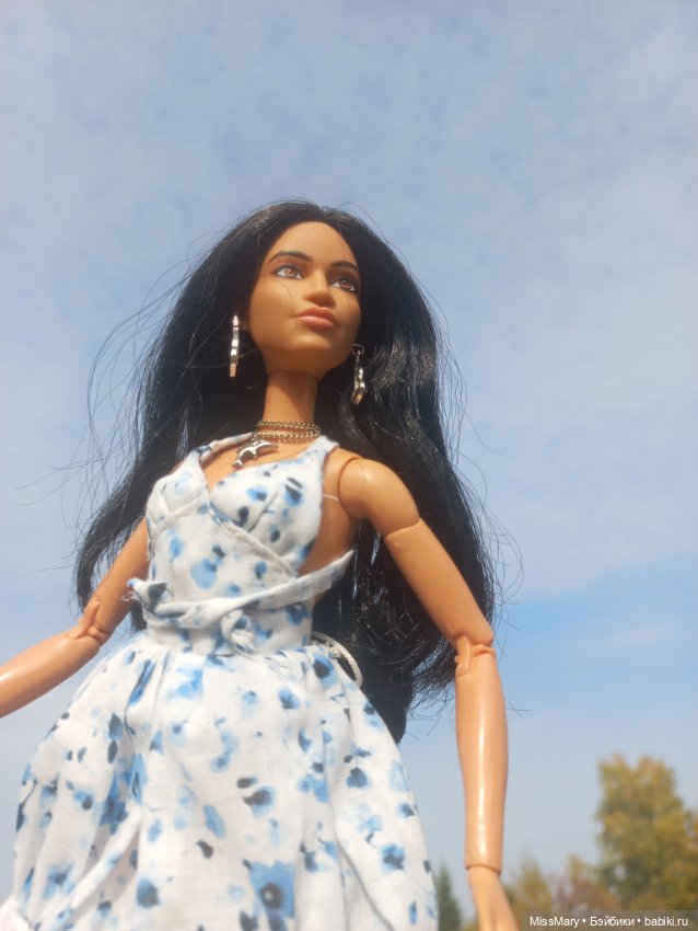 Песня цыганки — Куклы Barbie (Барби): Looks (фото 2)