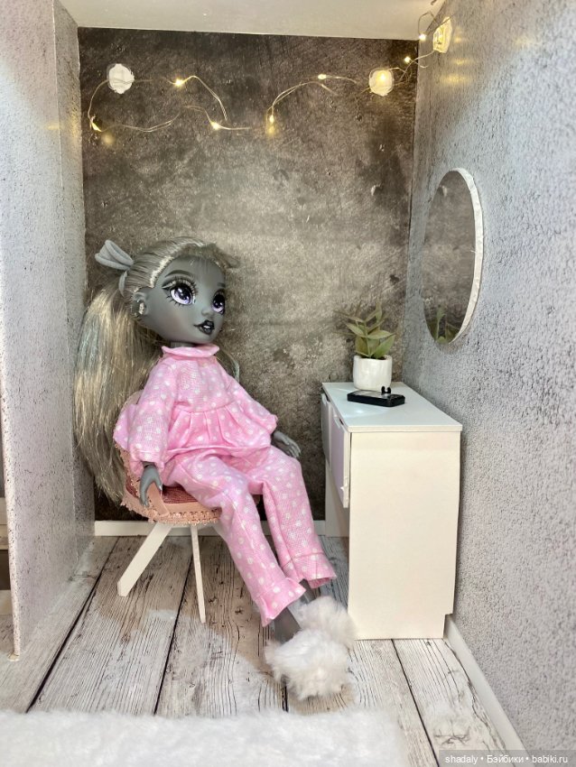 Домашняя Луна — Куклы Rainbow High (Рейнбоу Хай (фото 4)