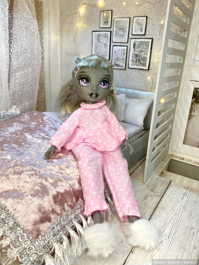 Домашняя Луна — Куклы Rainbow High (Рейнбоу Хай (фото 3)