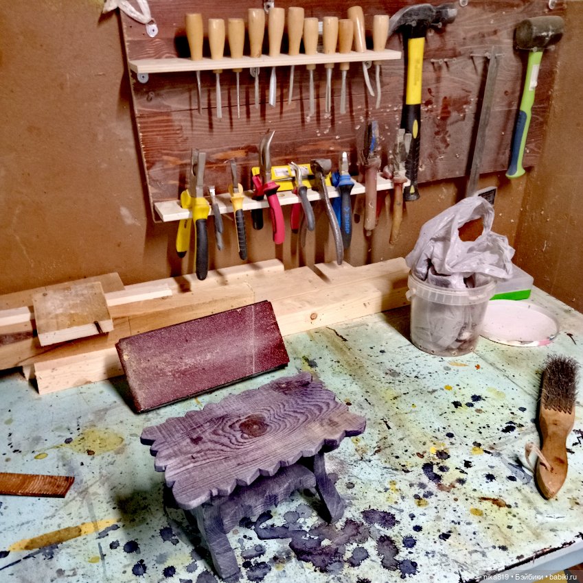 Столик из массива дерева — Мебель для кукол и домиков: фото (фото 2)