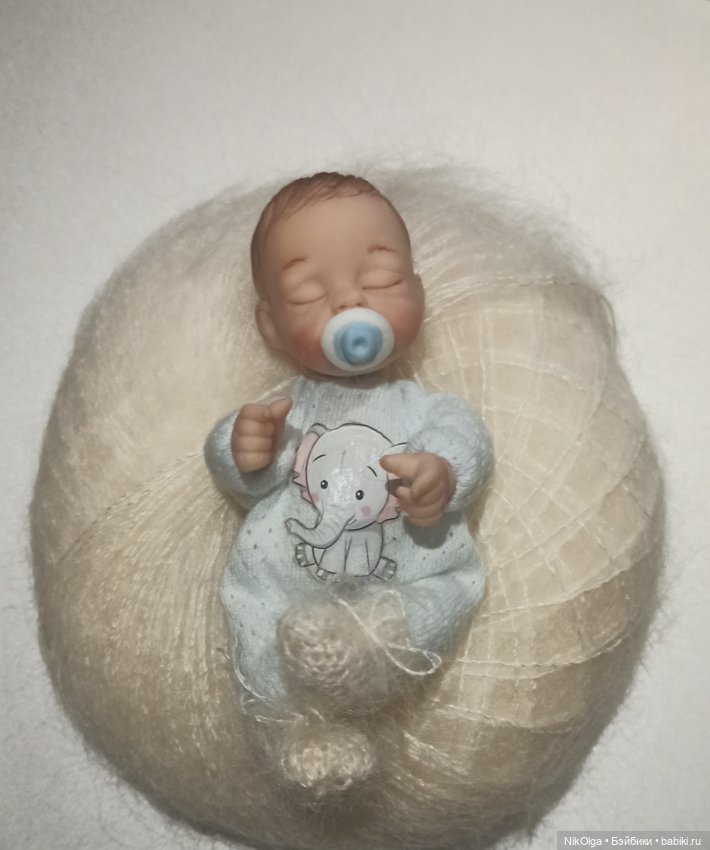 Крошечка собирается домой