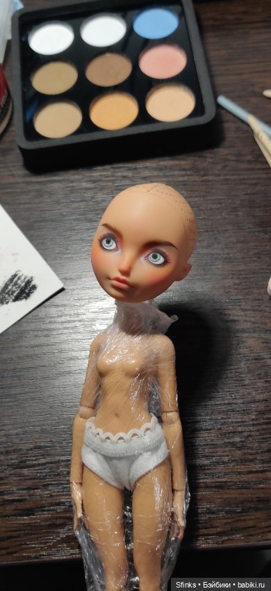 Ведьмочка. Процесс — ООАК Monster High и Ever After High: репейнт (фото 3)