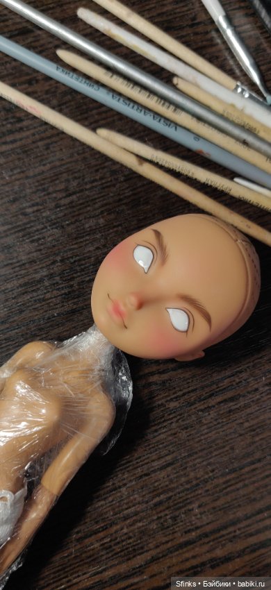 Ведьмочка. Процесс — ООАК Monster High и Ever After High: репейнт (фото 2)