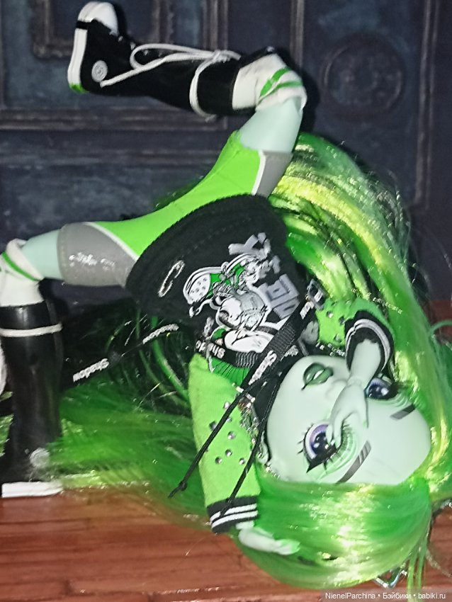 Харли Лаймстоун — Куклы Rainbow High (Рейнбоу Хай (фото 3)